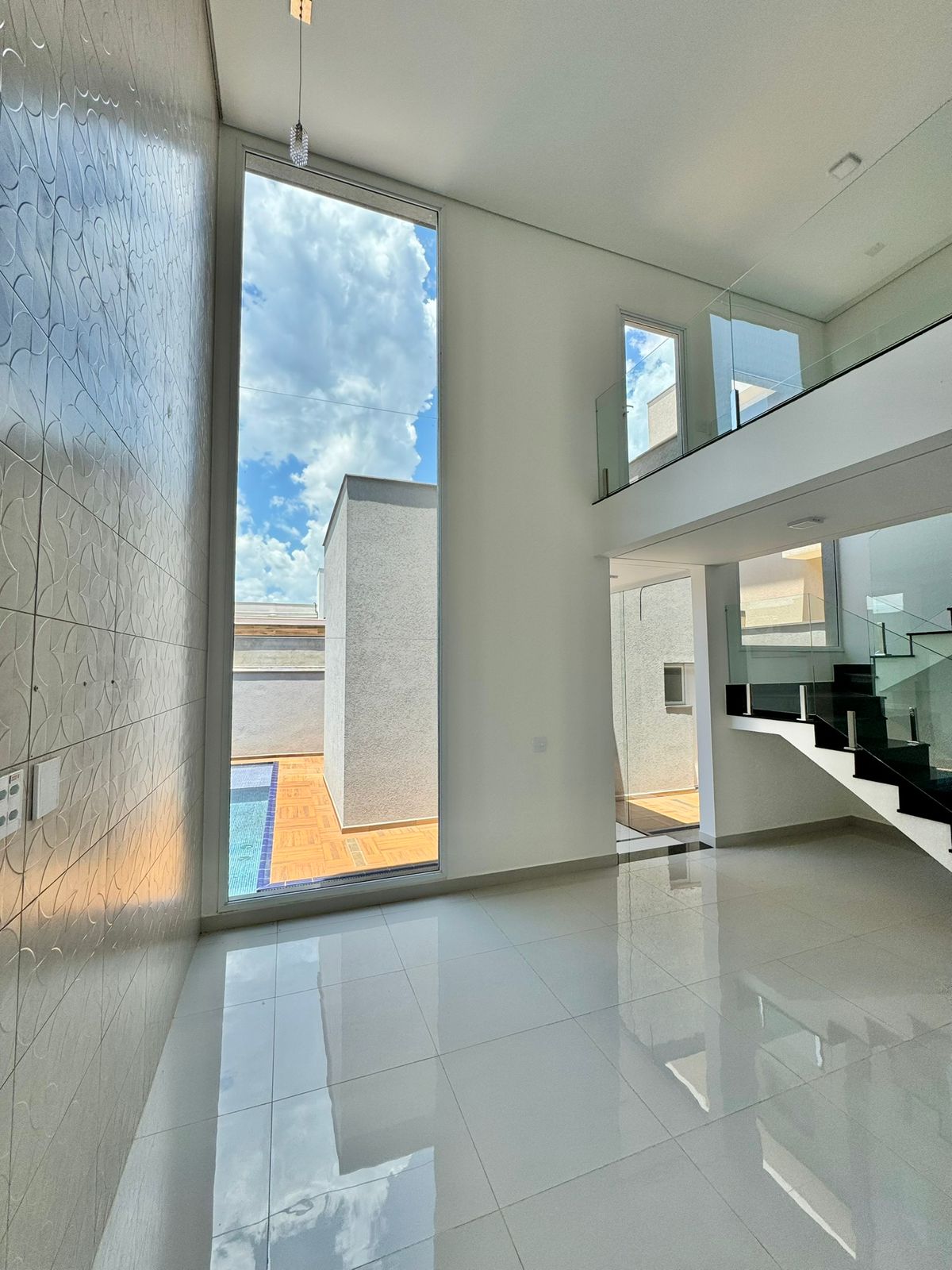 Condomínio San Marco, 3 suítes, piscina, armários, pronta pra morar