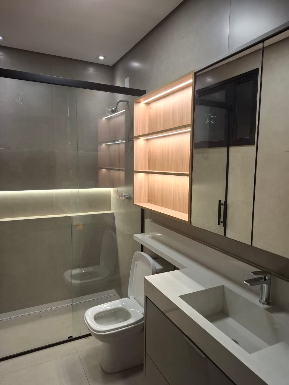 Casa à venda, 04 dormitórios, 200m², Terras de Siena, Vila do Golfe, Ribeirão Preto, SP