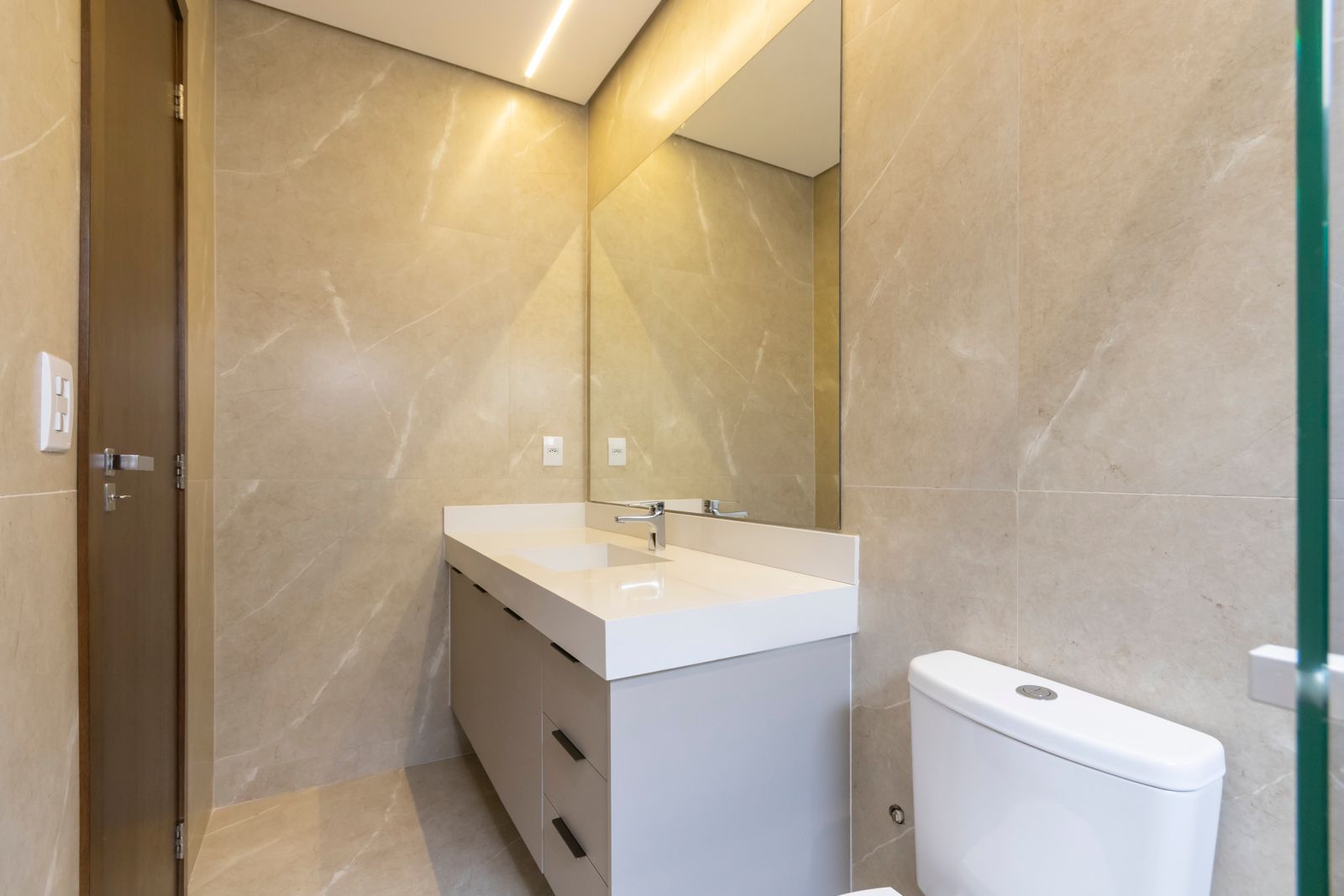 Casa à venda, 03 suítes, 145m², Terras de San Gabriel, Bonfim Paulista - SP