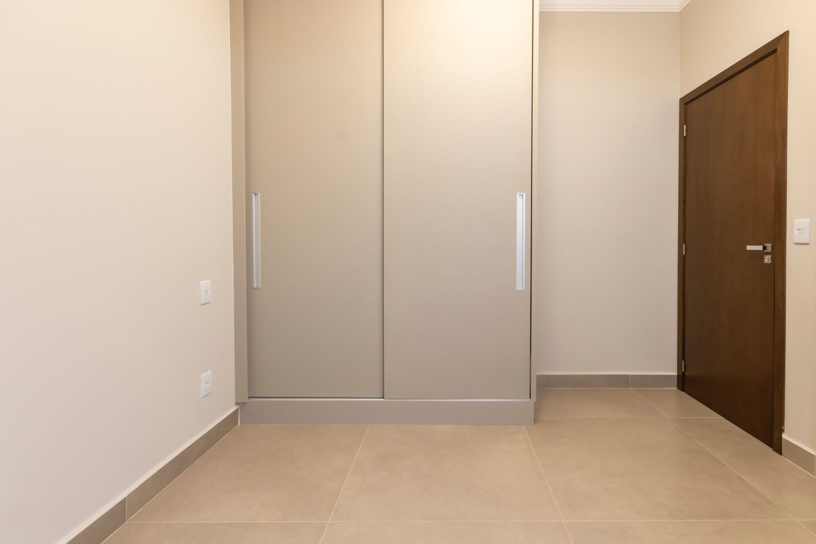 Casa à venda, 03 suítes, 145m², Terras de San Gabriel, Bonfim Paulista - SP