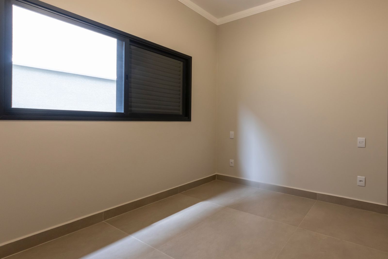 Casa à venda, 03 suítes, 145m², Terras de San Gabriel, Bonfim Paulista - SP