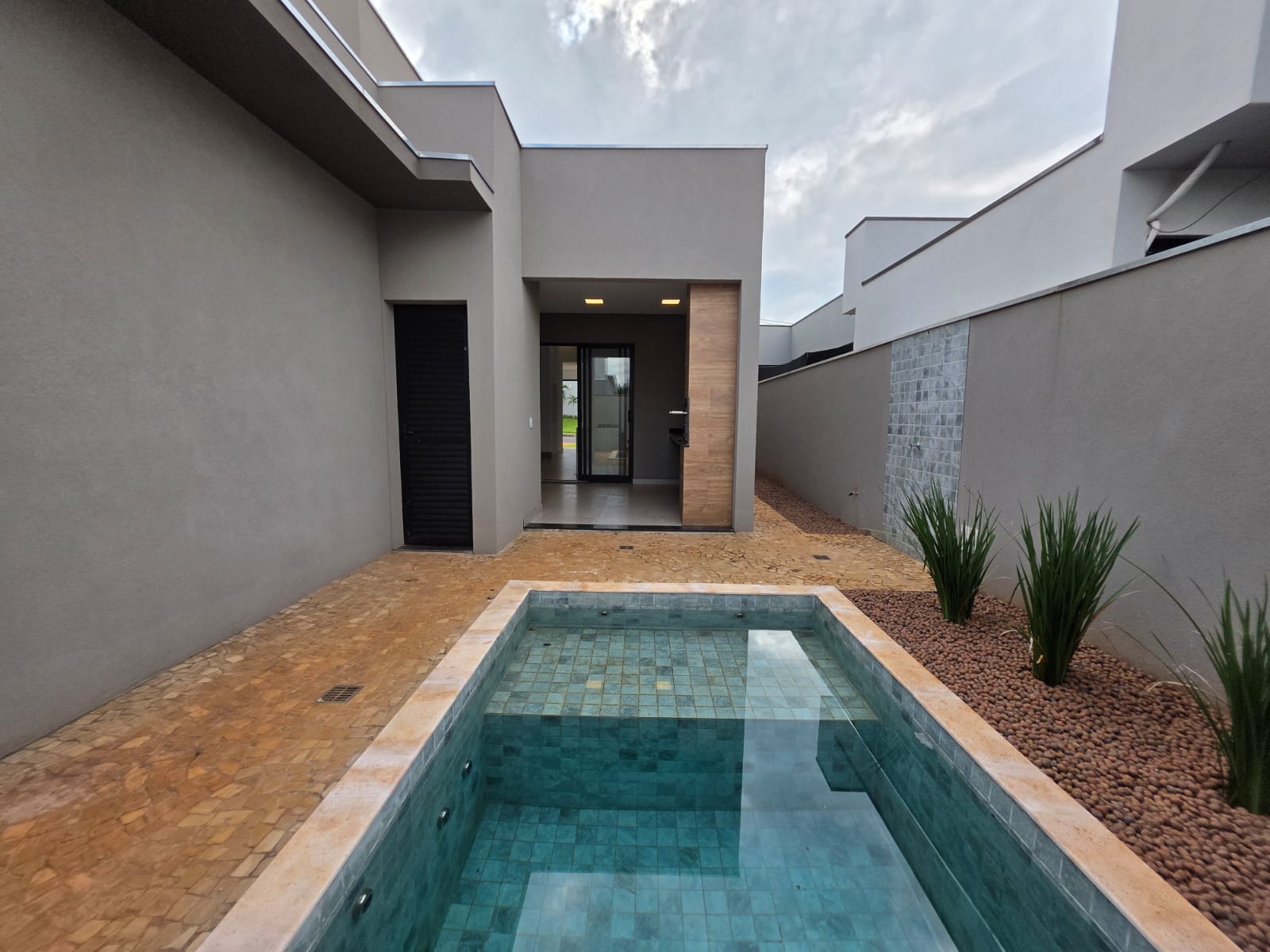 Casa à venda, 03 suítes, 150m², Portal da Mata, Ribeirão Preto, SP