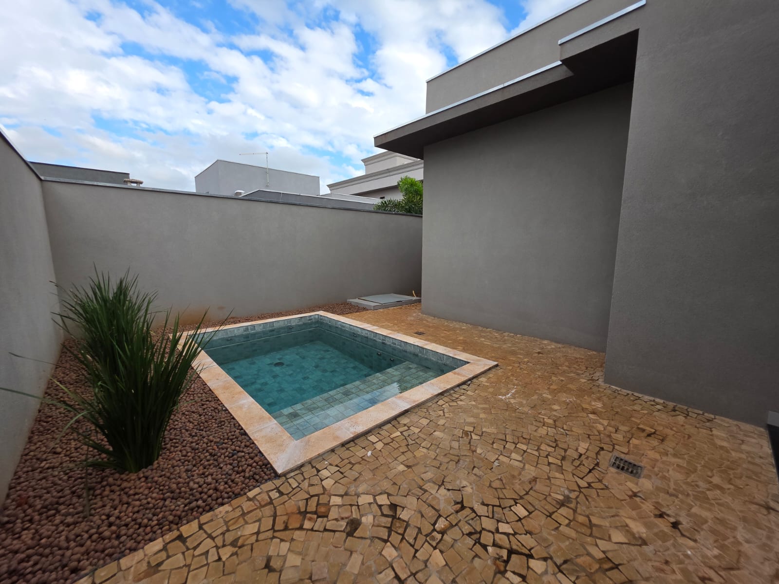 Casa à venda, 03 suítes, 150m², Portal da Mata, Ribeirão Preto, SP