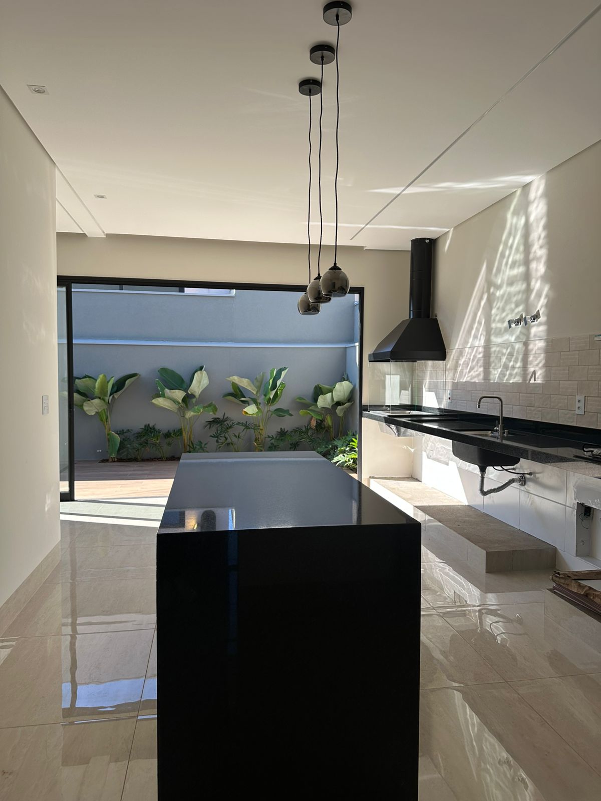 Casa em condomínio à venda, 03 suítes, 150m², Ilha Gênova, San Marco II, Bonfim Paulista, SP