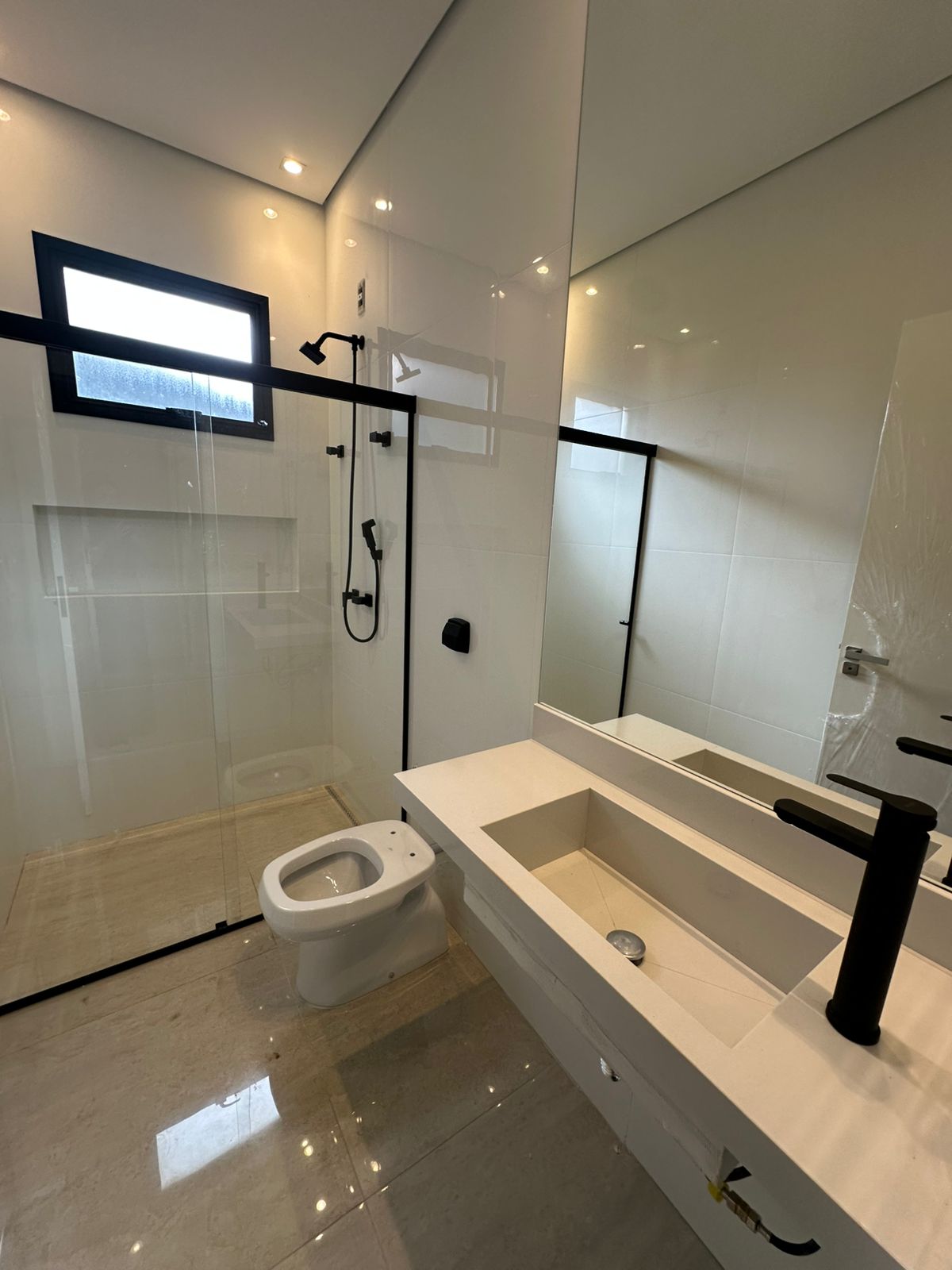 Casa em condomínio à venda, 03 suítes, 150m², Ilha Gênova, San Marco II, Bonfim Paulista, SP