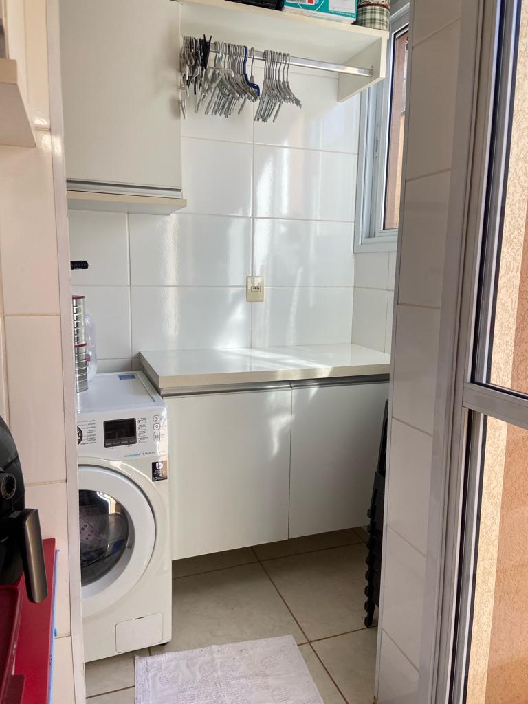 Apartamento térreo à venda, 60m², 02 dormitórios sendo 01 suíte, Edifício Portinari, Jardim Botânico, Ribeirão Preto, SP