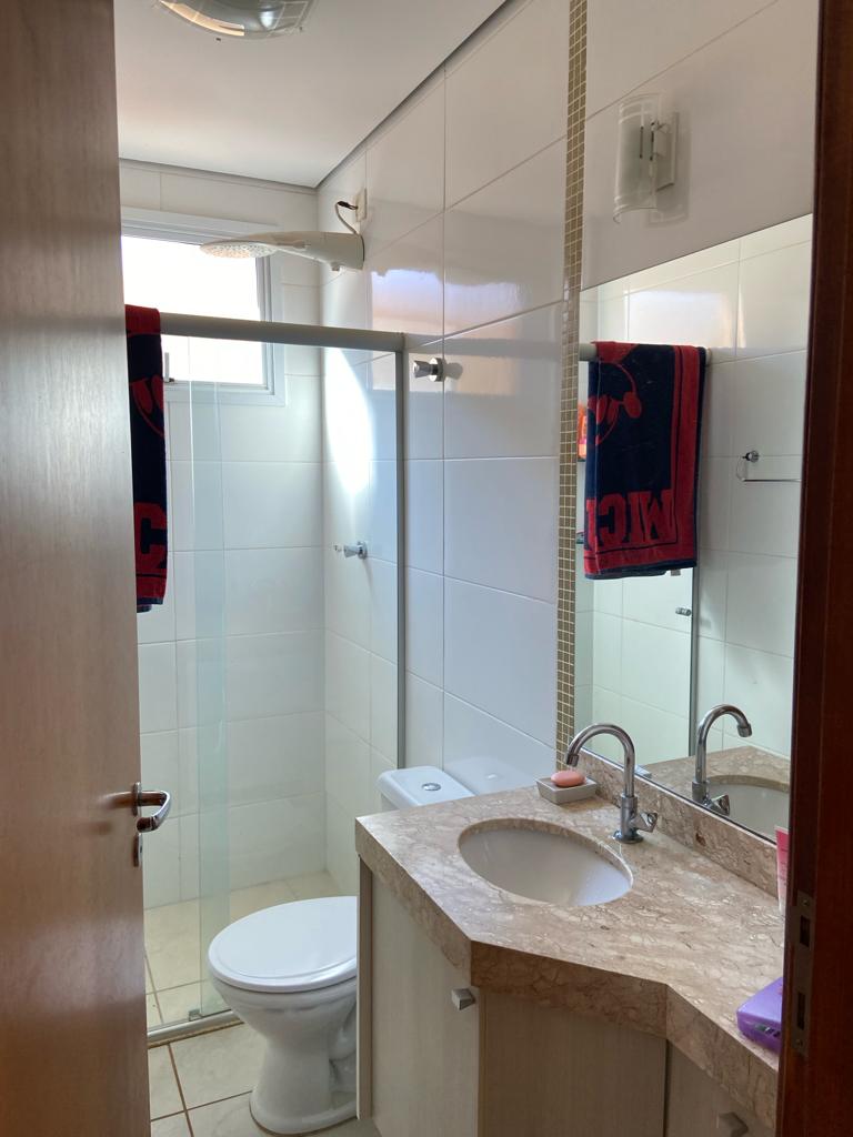 Apartamento térreo à venda, 60m², 02 dormitórios sendo 01 suíte, Edifício Portinari, Jardim Botânico, Ribeirão Preto, SP