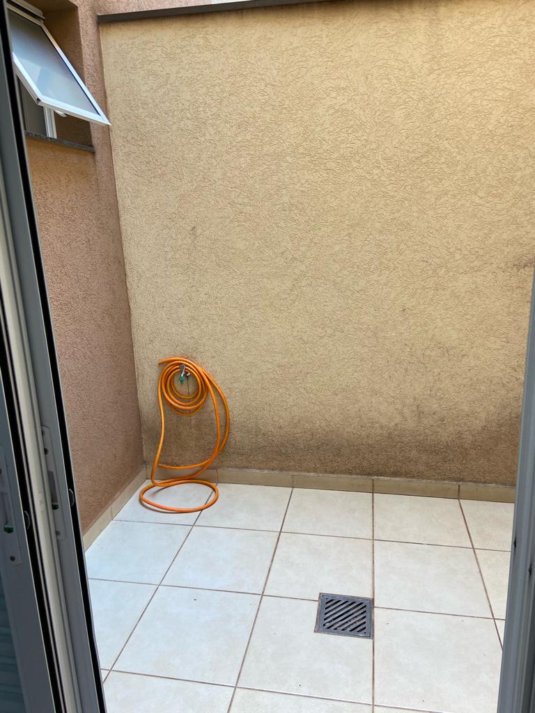 Apartamento térreo à venda, 60m², 02 dormitórios sendo 01 suíte, Edifício Portinari, Jardim Botânico, Ribeirão Preto, SP
