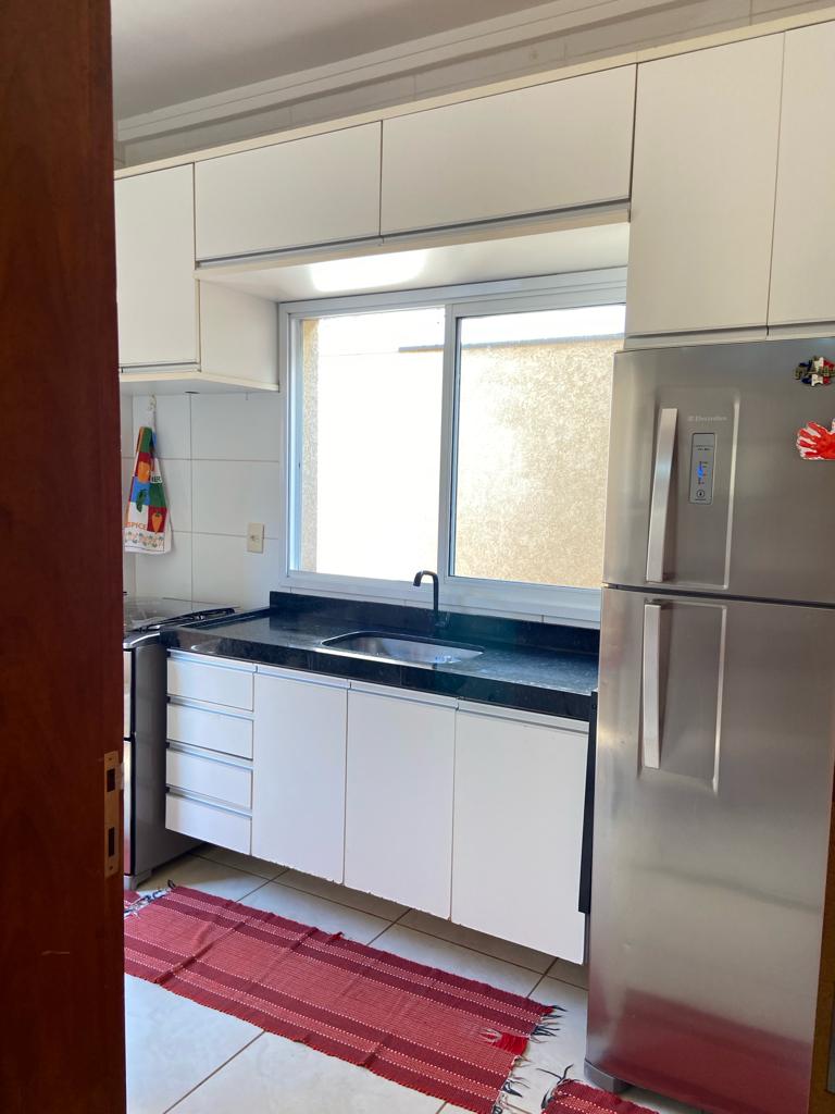 Apartamento térreo à venda, 60m², 02 dormitórios sendo 01 suíte, Edifício Portinari, Jardim Botânico, Ribeirão Preto, SP