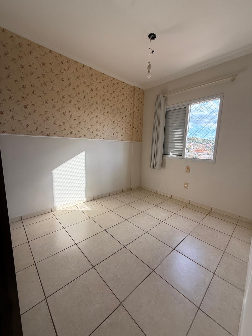 Apartamento, 62m², Andar Alto, Elevador, 2 dorm, Suíte, Pronto para morar