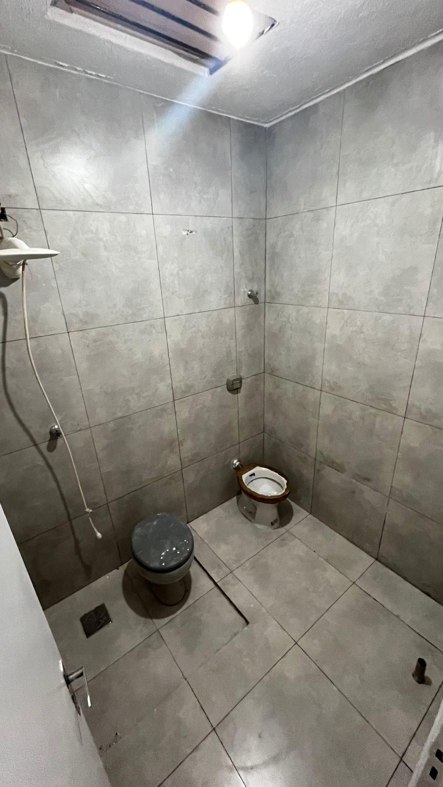Casa à Venda no Parque Anhanguera – 3 Quartos e 2 Vagas
