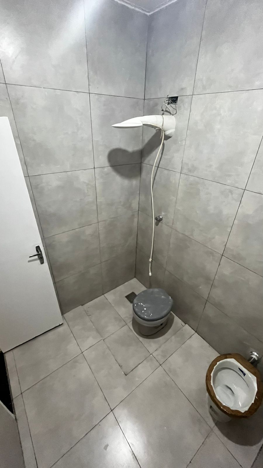 Casa à Venda no Parque Anhanguera – 3 Quartos e 2 Vagas
