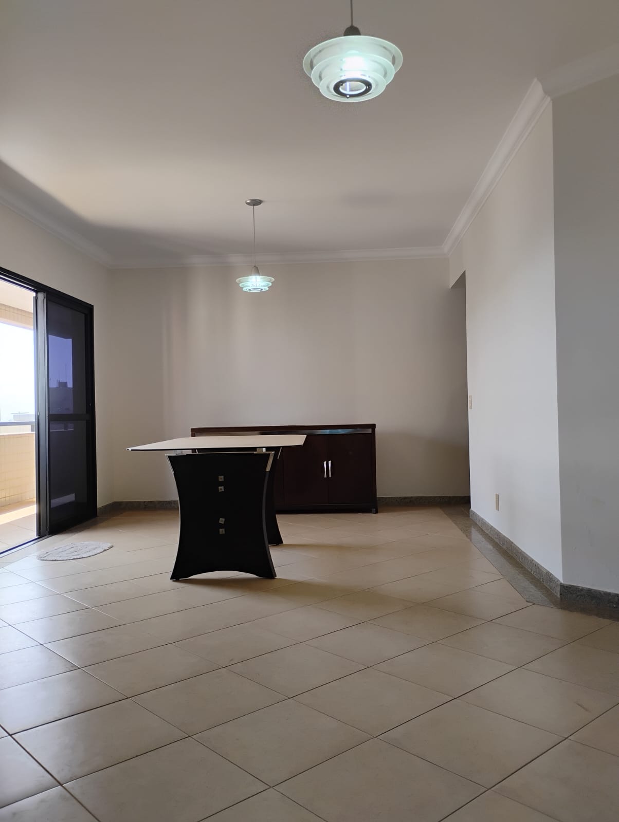 Apartamento à Venda no Higienópolis (centro) com 4 Dorms e 153 m²