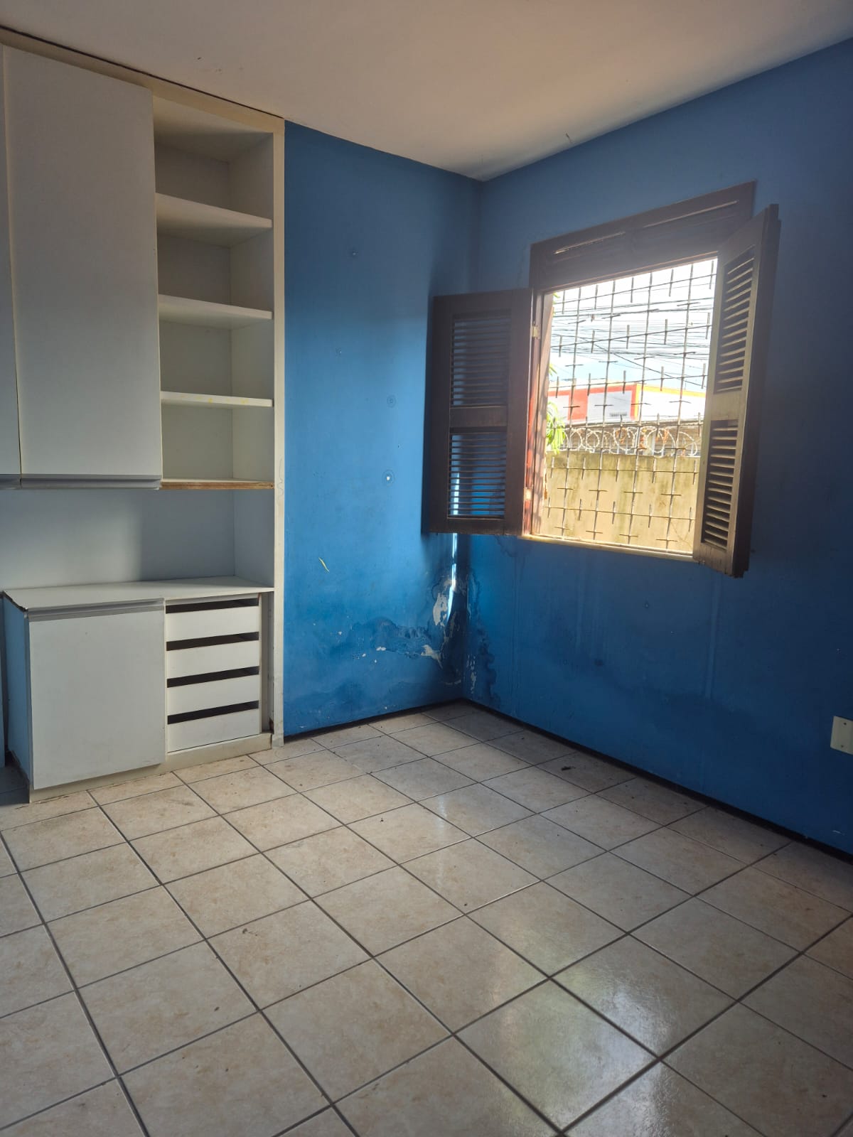 Excelente Casa Duplex - Henrique Jorge