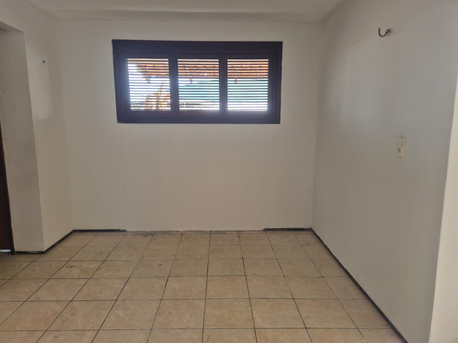 Excelente Casa Duplex - Henrique Jorge