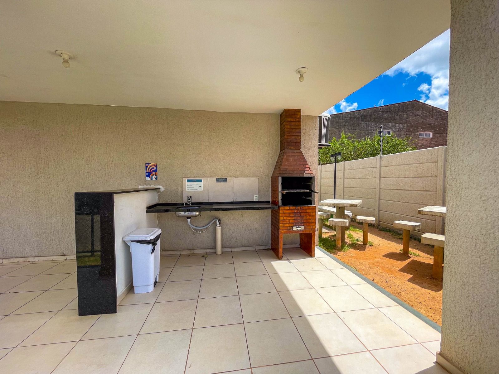 Maravilhoso Apartamento Térreo no Cond. Villagio Esperança