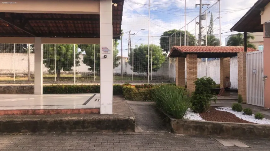 Maravilhoso Apartamento no Res. Santíssima Trindade 