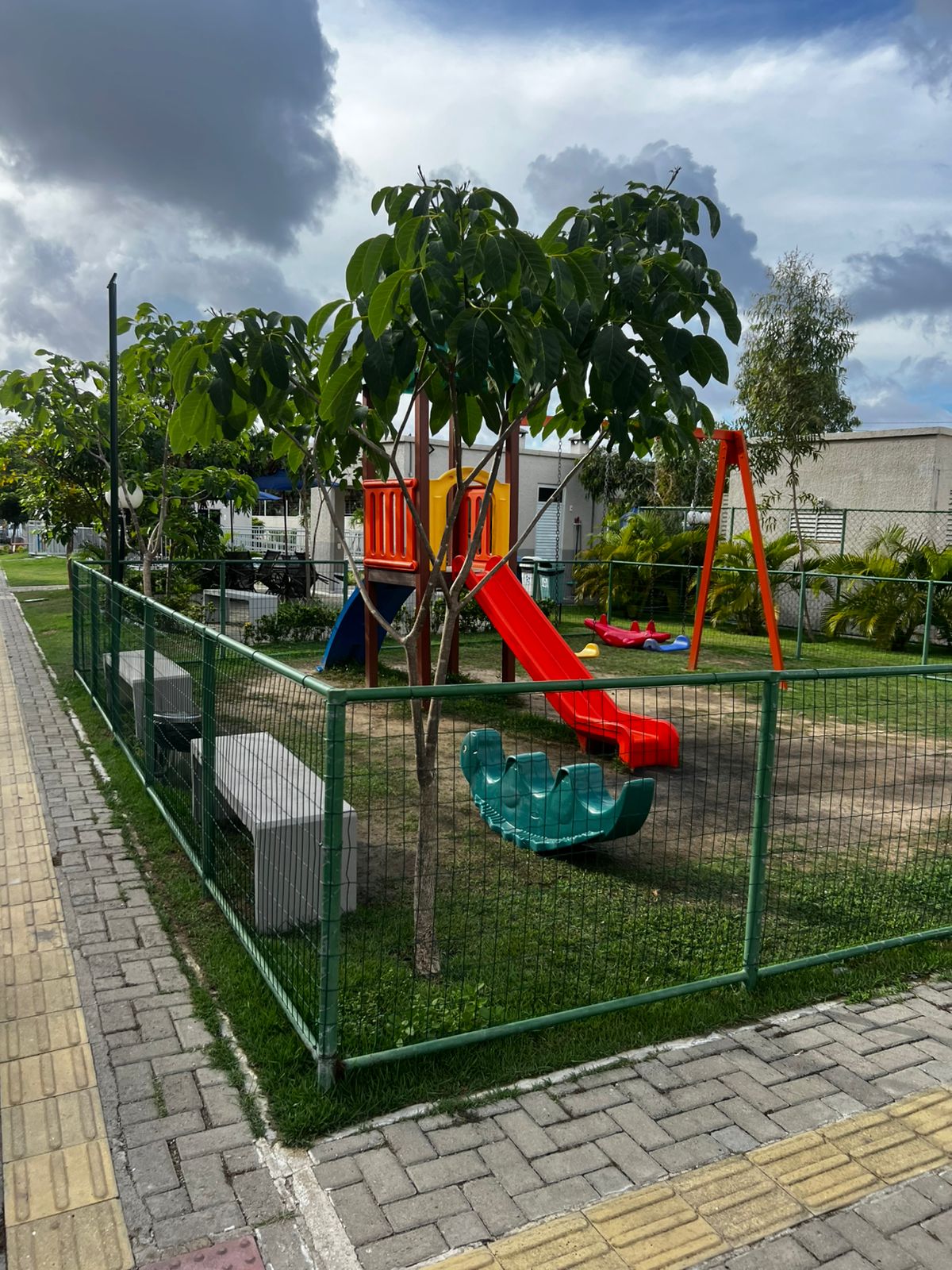 Excelente Apartamento Térreo - Reserva Arvoredo 