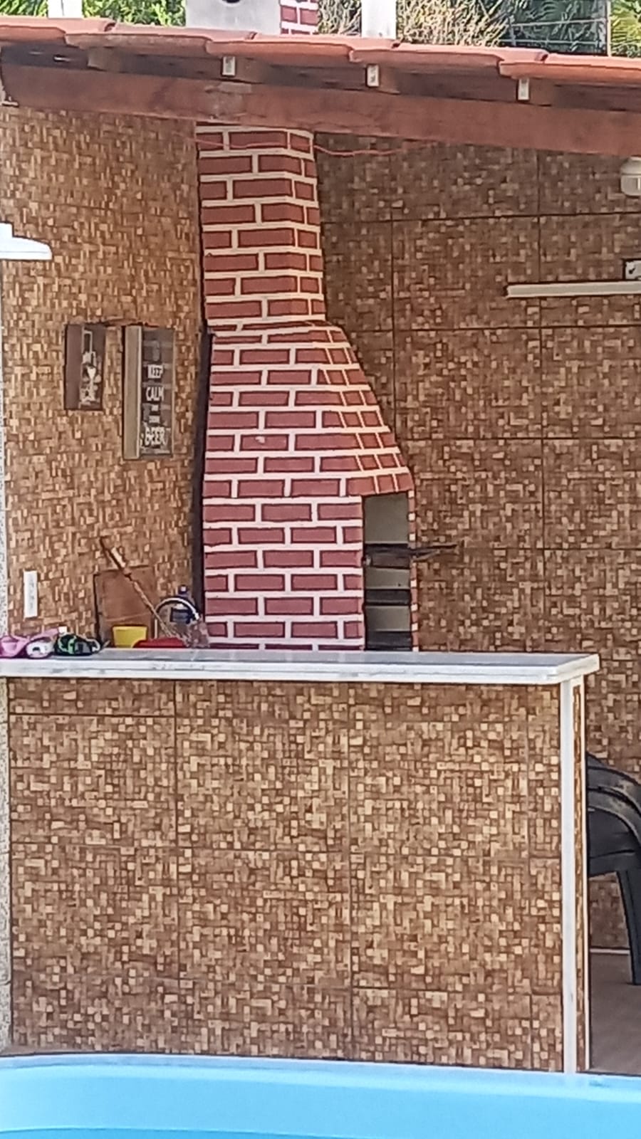 Linda casa com Deck e Piscina no Guajiru - Caucaia