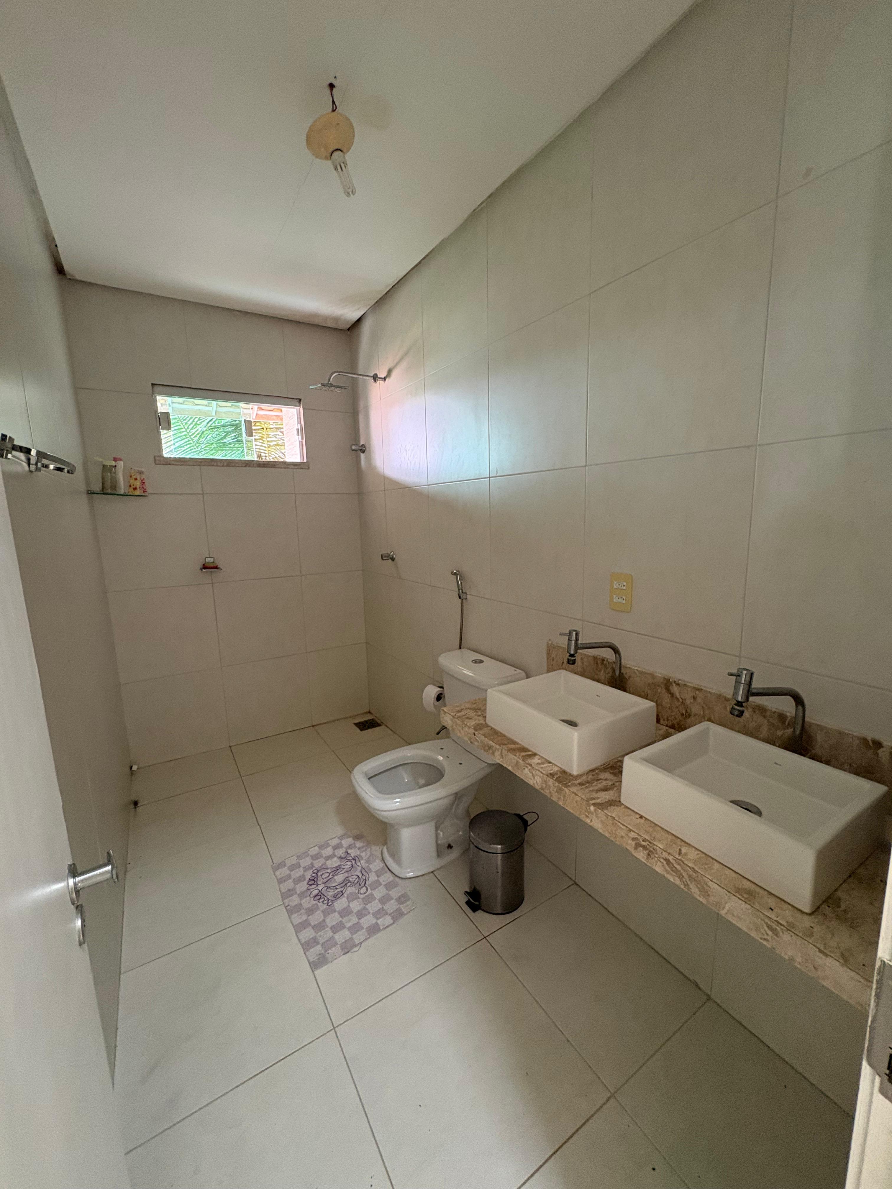 Casa Duplex de Luxo à Venda no Condomínio Porto Lagoa em Aquiraz