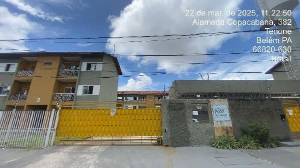 Casa em condomínio