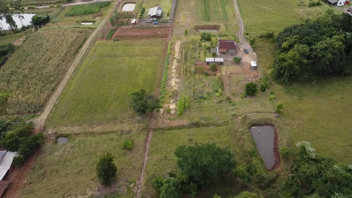  CHÁCARA 02 HECTARES COM BENFEITORIAS EM VERA CRUZ