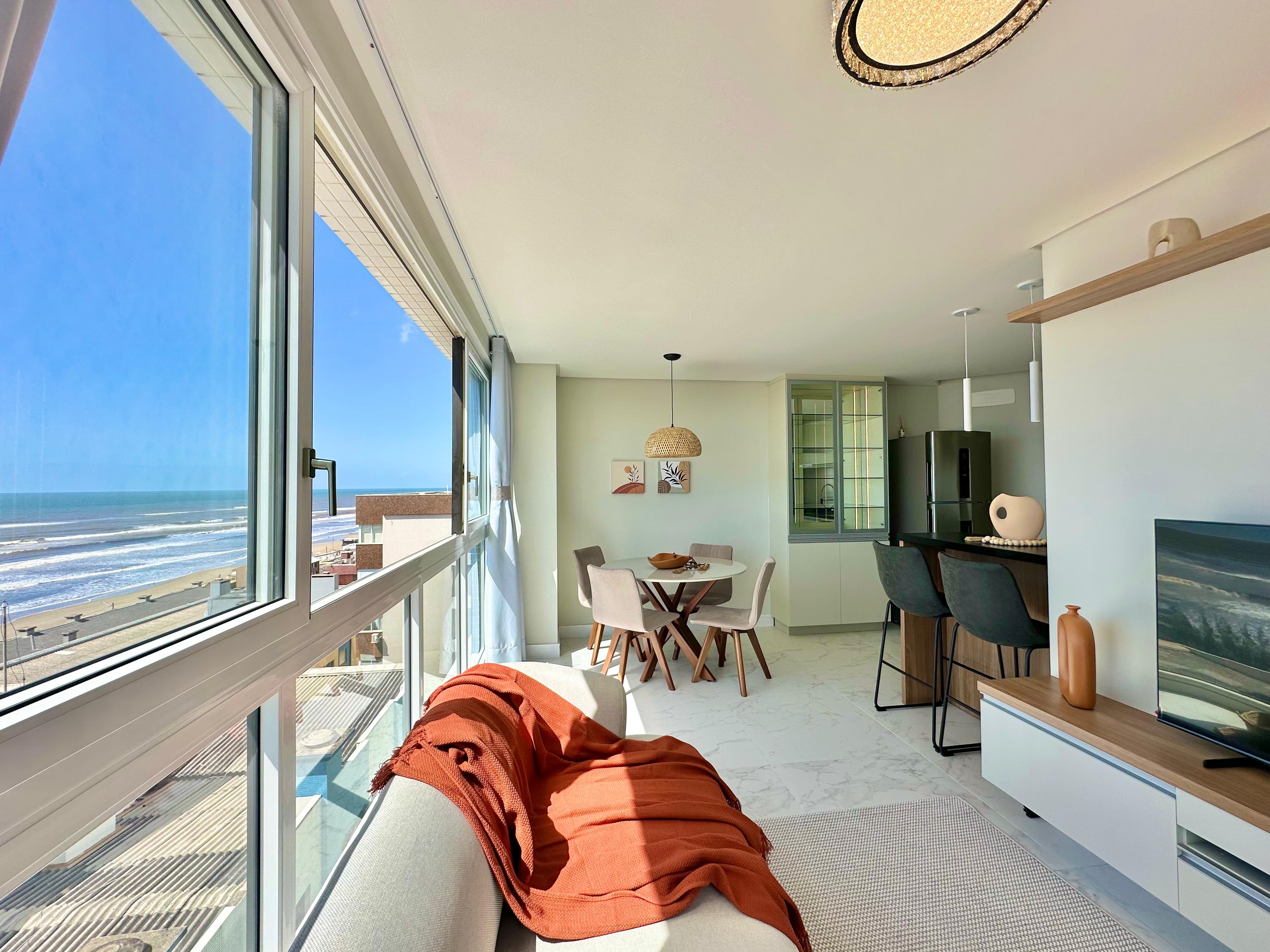 APARTAMENTO ALTO PADRÃO COM VISTA MAR! MOBILIADO E DECORADO