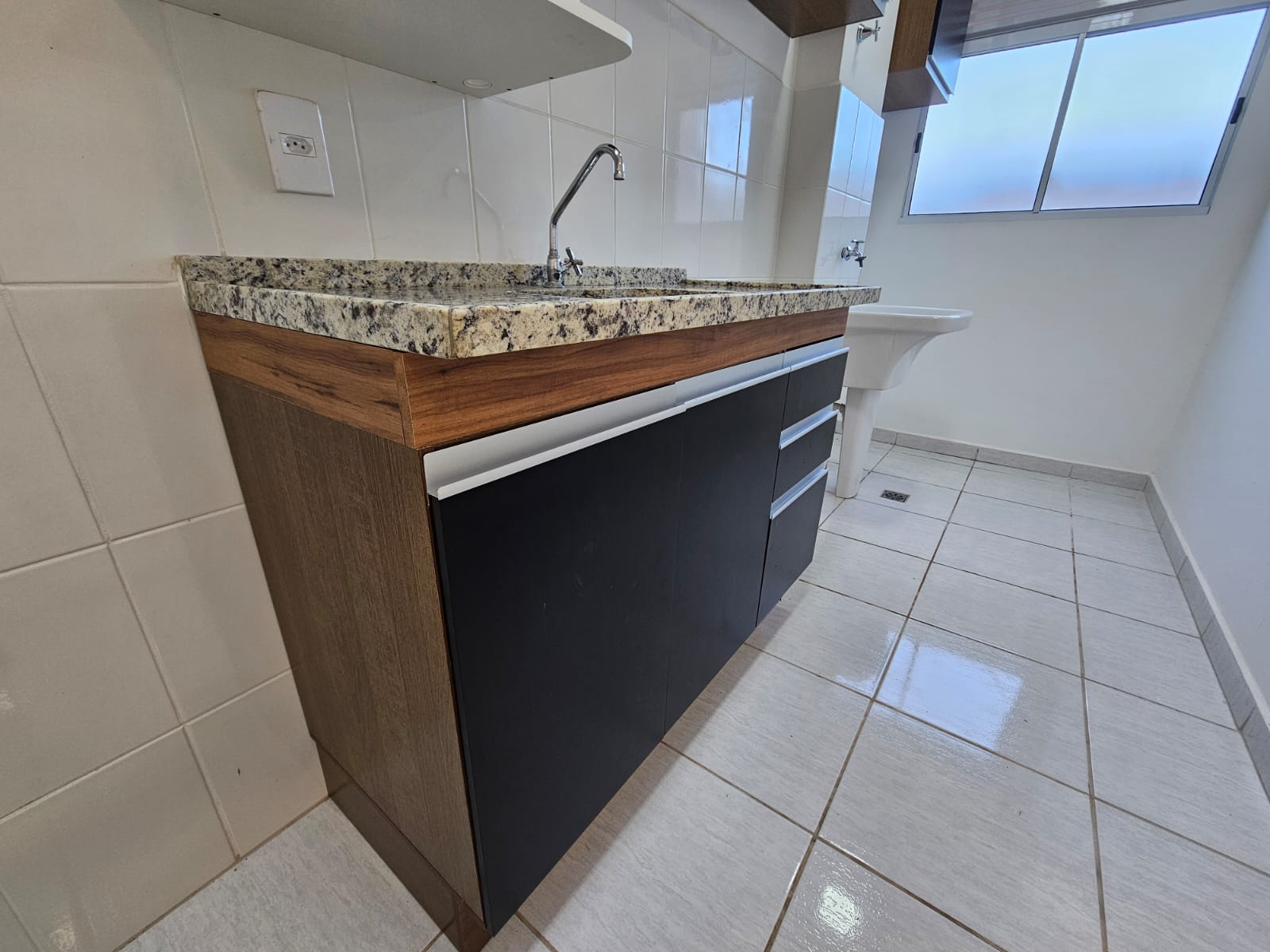 Imóvel para venda tem 54 metros quadrados com 2 quartos em Vila Mazzei - Itapetininga - SP