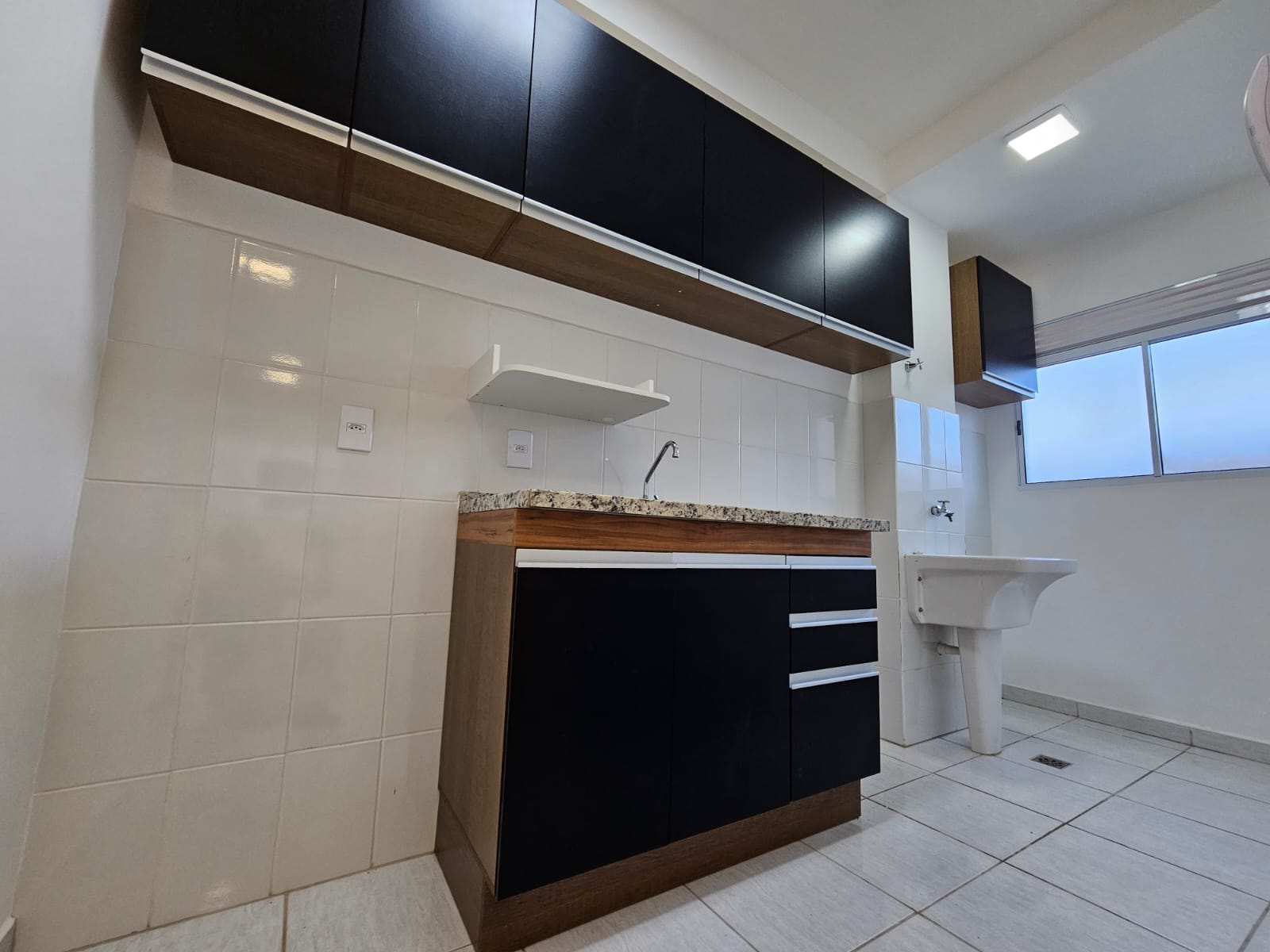 Imóvel para venda tem 54 metros quadrados com 2 quartos em Vila Mazzei - Itapetininga - SP