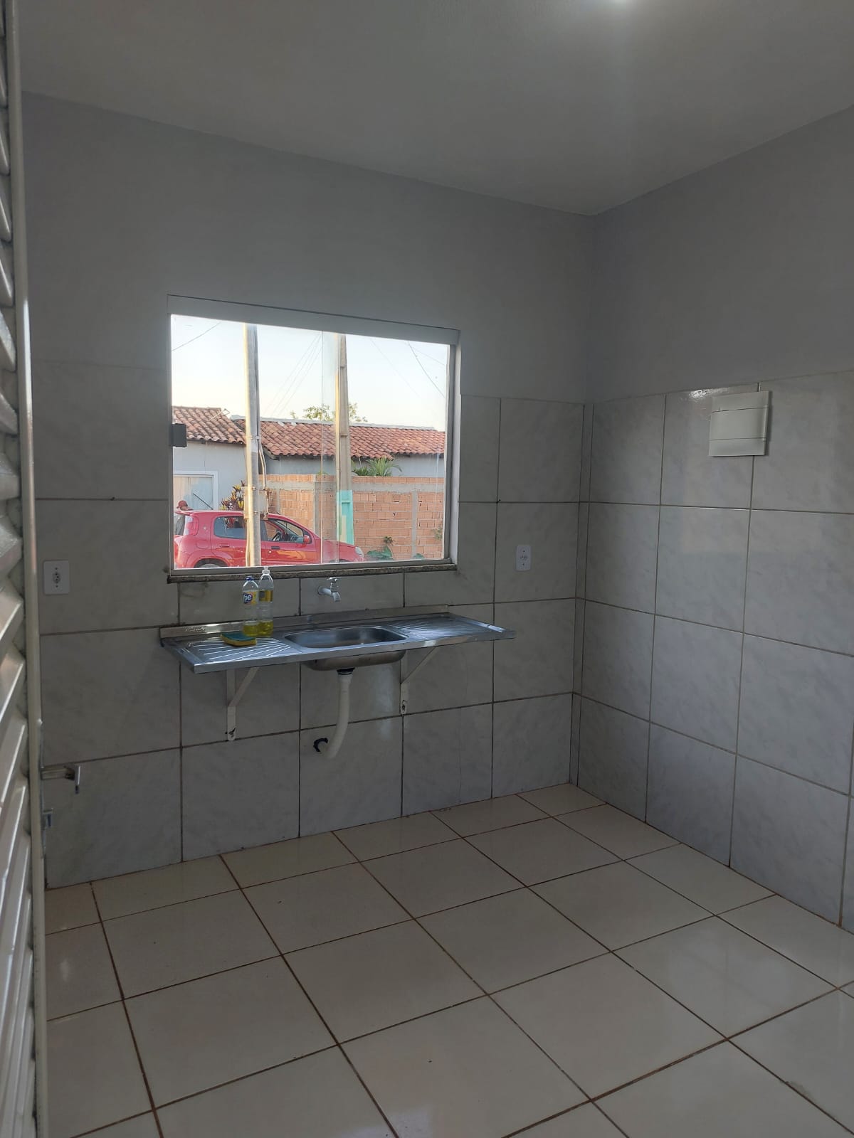Casa à Venda em Luziânia – 2 Quartos, 2 Vagas, Aceitando financiamento