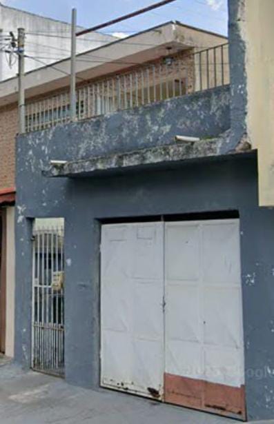Casa antiga no Rosa de França