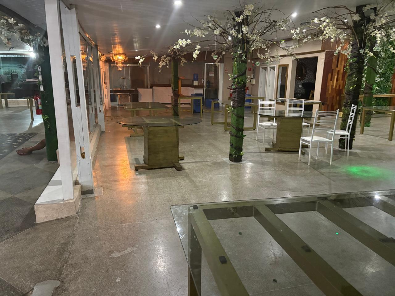 Completo Pavilhão Comercial no Jardim Angélica em Guarulhos SP