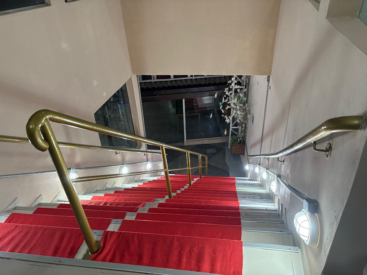 Completo Pavilhão Comercial no Jardim Angélica em Guarulhos SP