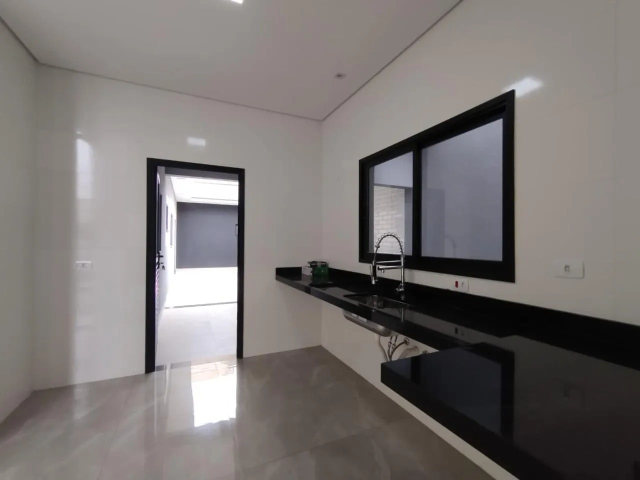 Casa térrea com 3 dormitórios à venda, 130m² por R$ 1.010.000 – Condomínio Villagio Milano – Sorocaba/SP