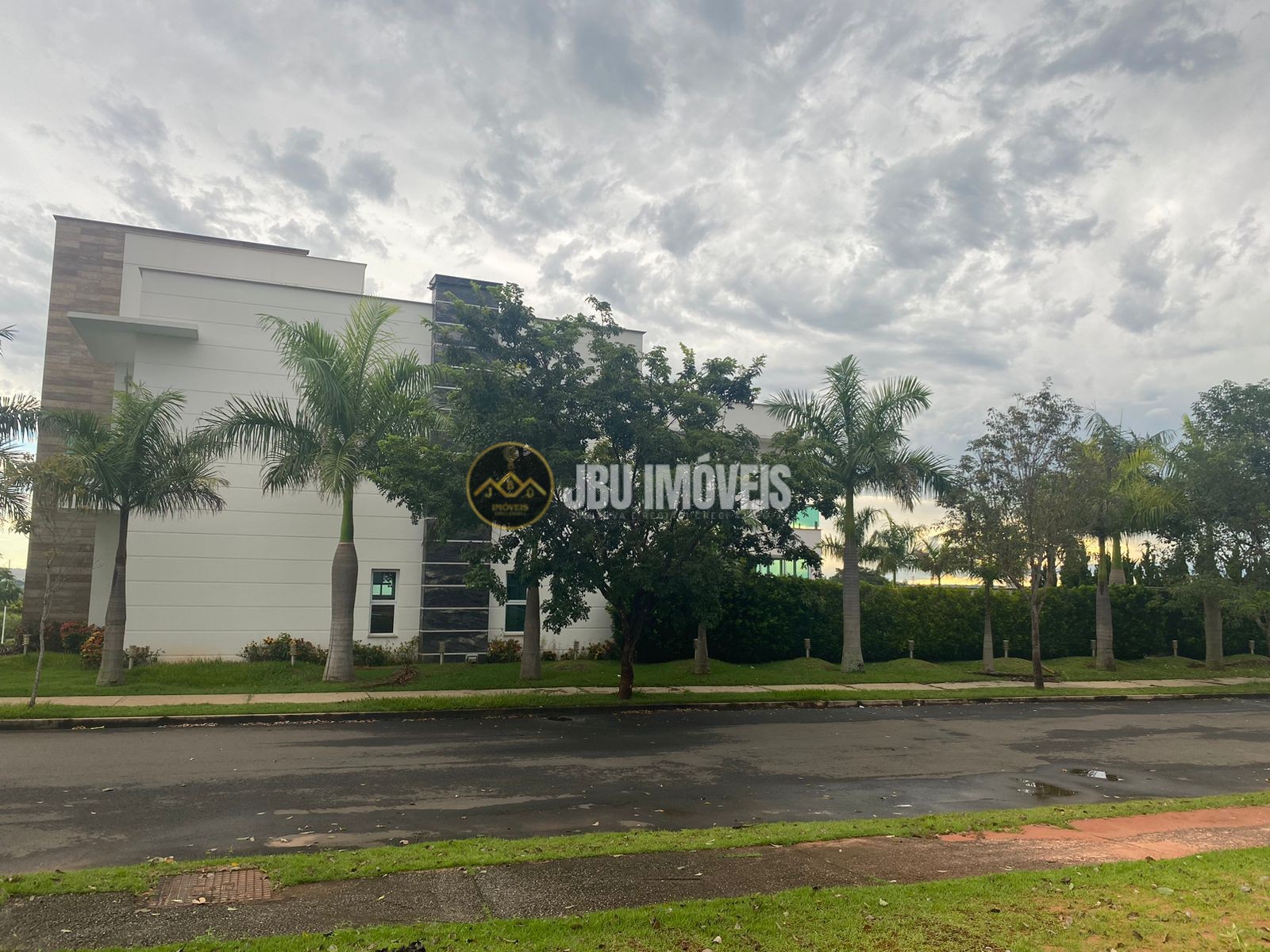 Casa de alto padrão com 4 suítes à venda, 950m² por R$ 7.000.000 - Condomínio Residencial Saint Patrick - Sorocaba/SP