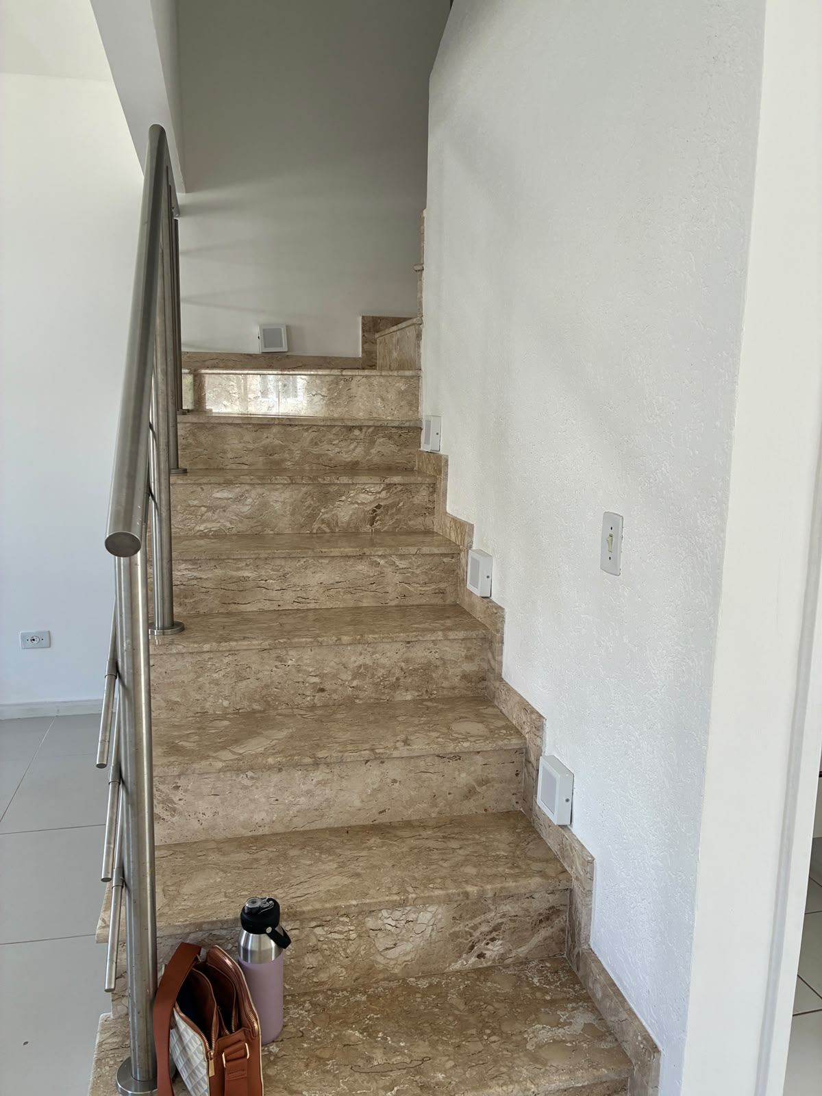 Casa em condomínio com 3 quartos, 92,52m², à venda por R$ 870.000,00 – Residencial Village Salermo – Vossoroca – Sorocaba/SP