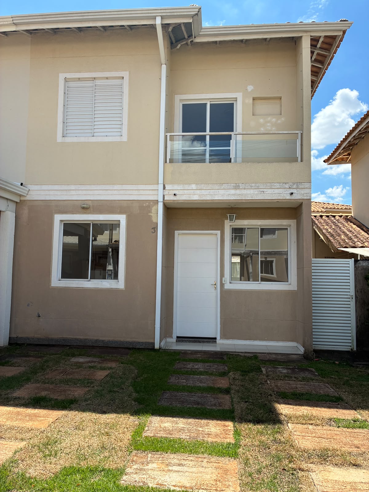Casa em condomínio com 3 quartos, 92,52m², à venda por R$ 870.000,00 – Residencial Village Salermo – Vossoroca – Sorocaba/SP