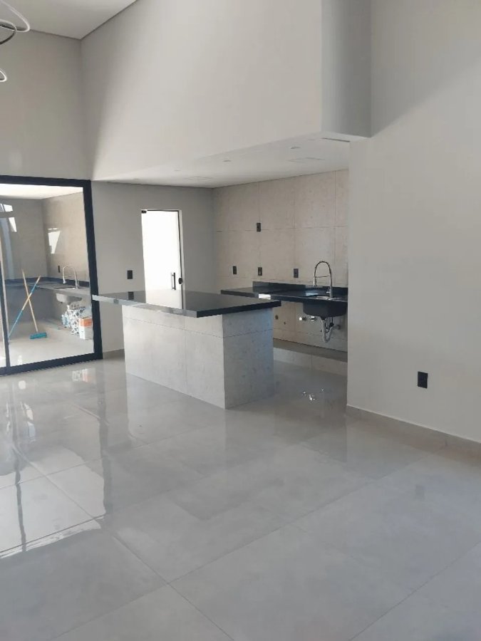 Casa Térrea à Venda no Mont Blanc – Sorocaba/SP