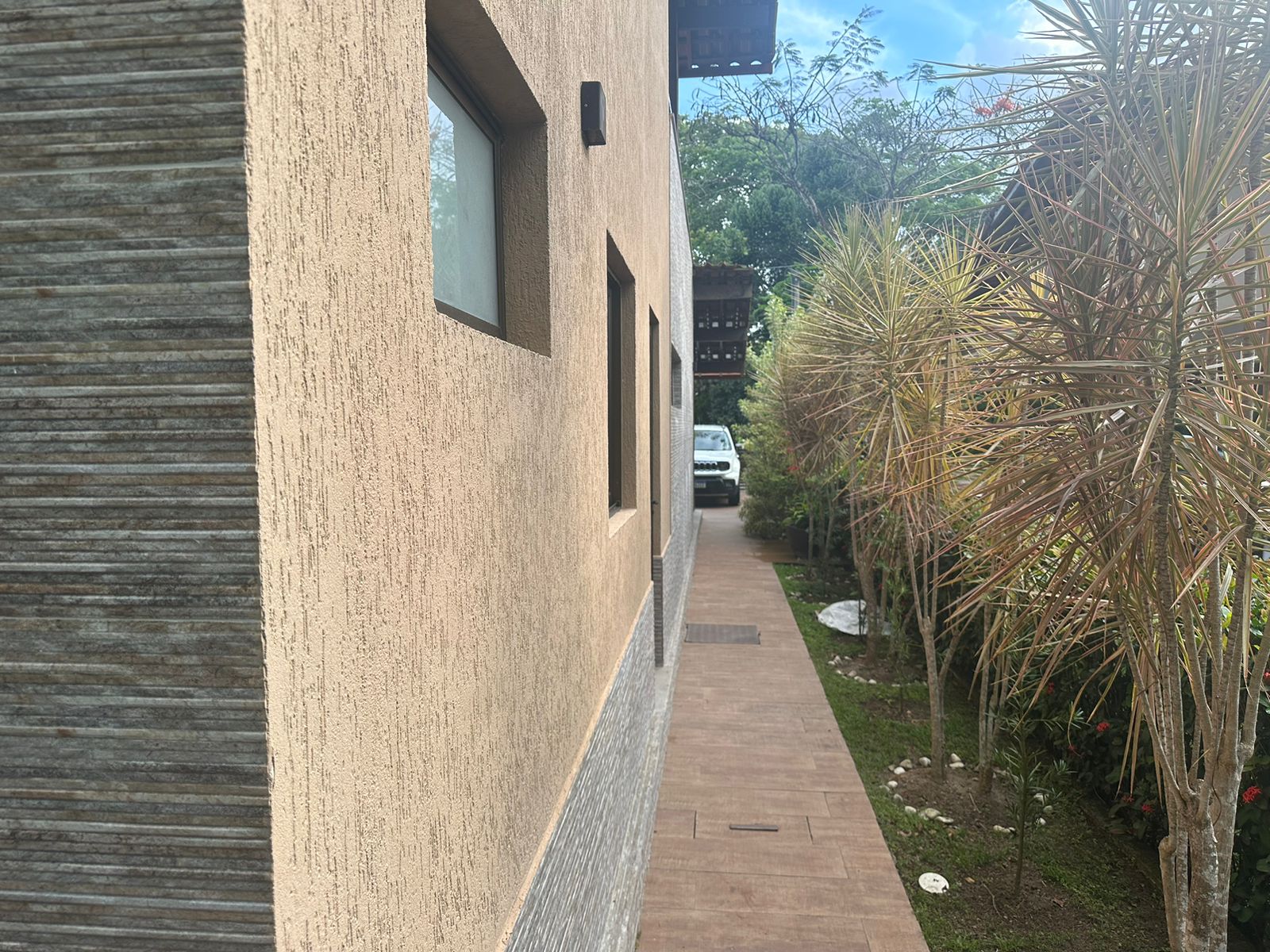 CASA VENDA - CLUBE CAMPO ALVORADA 