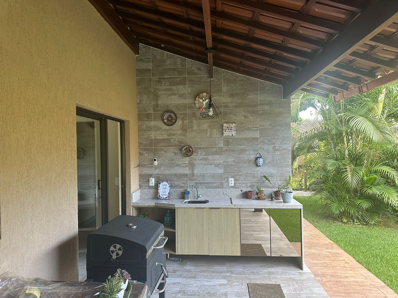 CASA VENDA - CLUBE CAMPO ALVORADA 