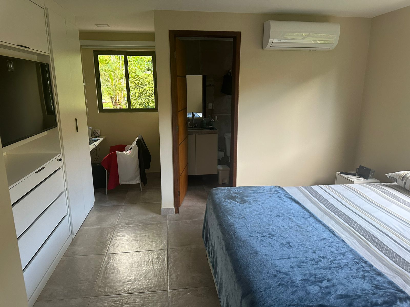 CASA VENDA - CLUBE CAMPO ALVORADA 