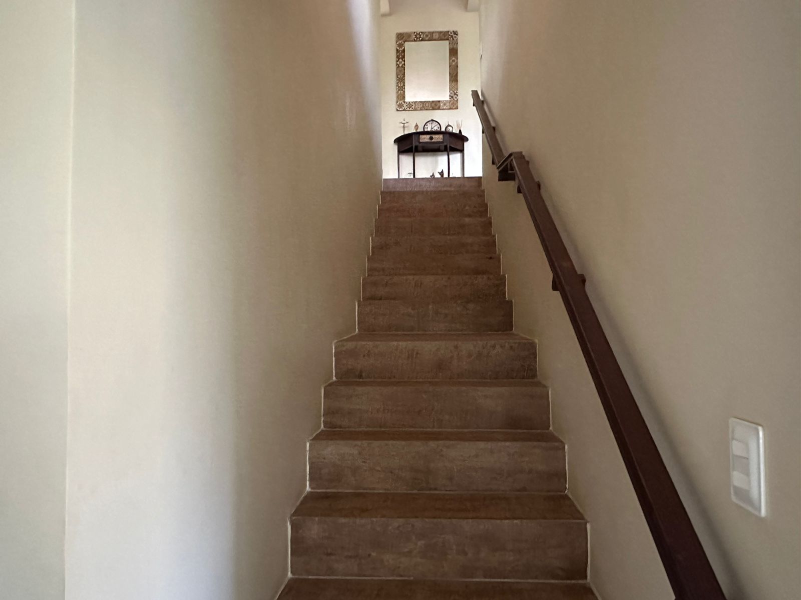 CASA VENDA - CLUBE CAMPO ALVORADA 