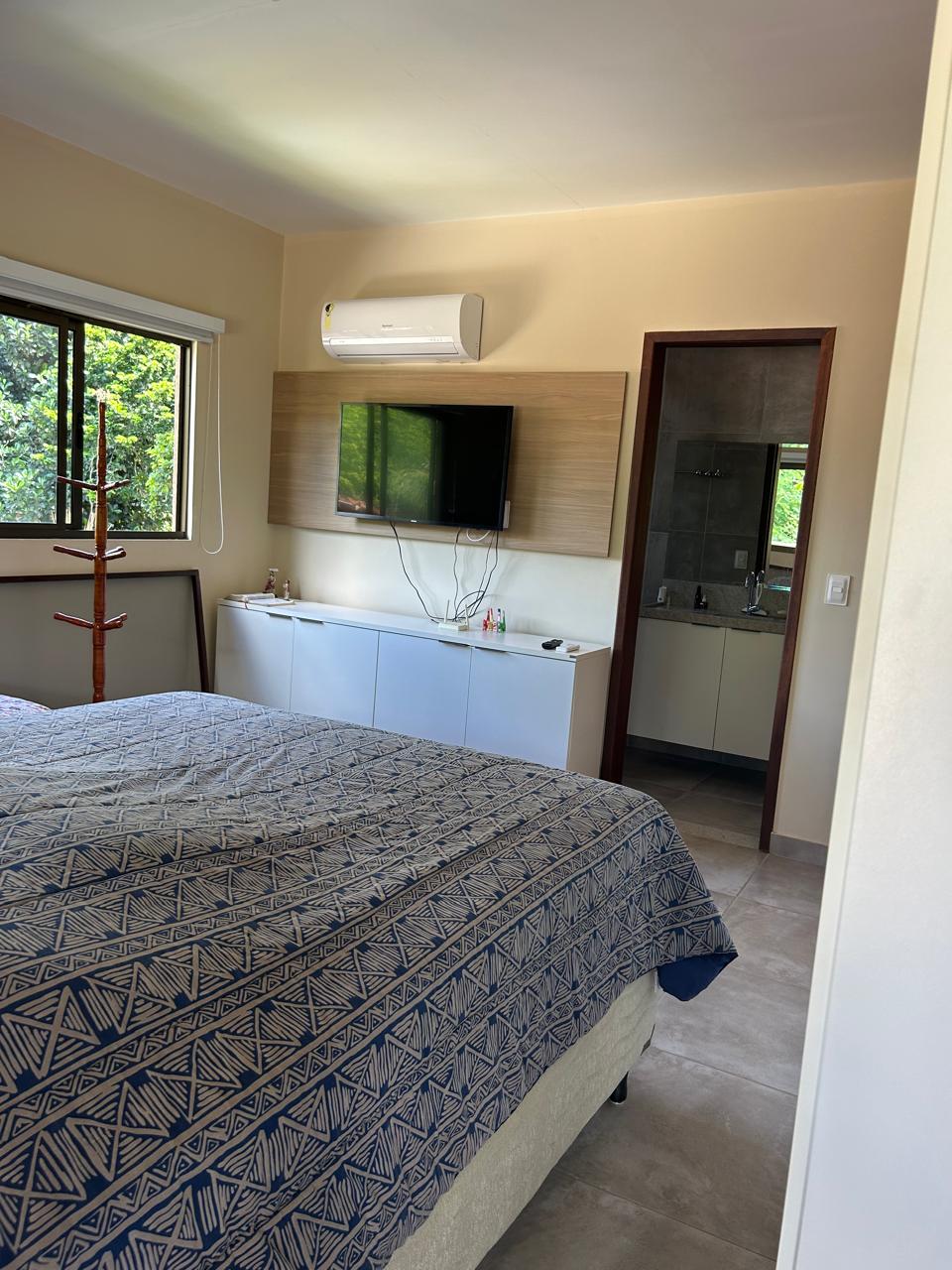 CASA VENDA - CLUBE CAMPO ALVORADA 