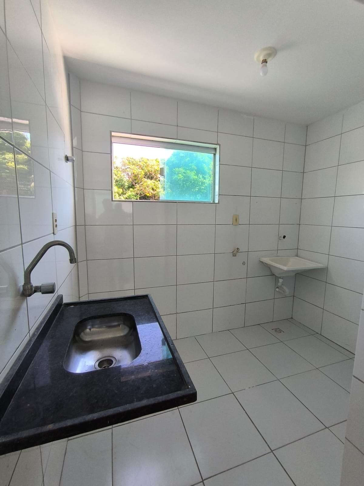 Apartamento Primeiro andar no Planalto da Boa Esperança 