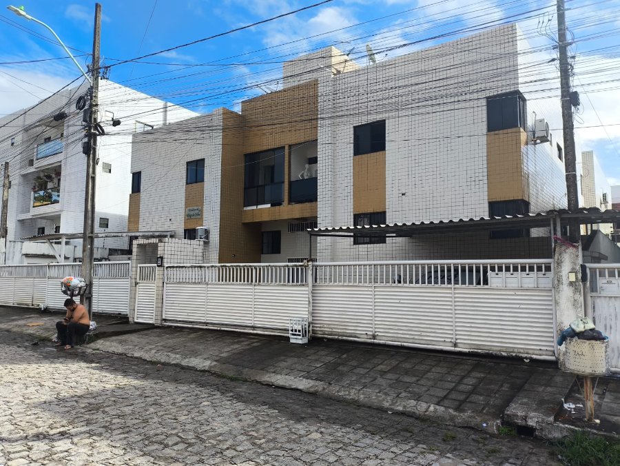 APARTAMENTO NO 1º ANDAR – PLANALTO DA BOA ESPERANÇA