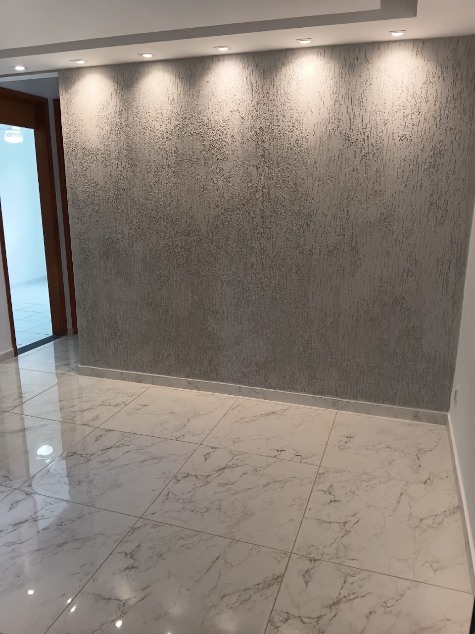 Apartamento Moderno com 2 Quartos, Planejados e Lazer, em Condomínio Seguro