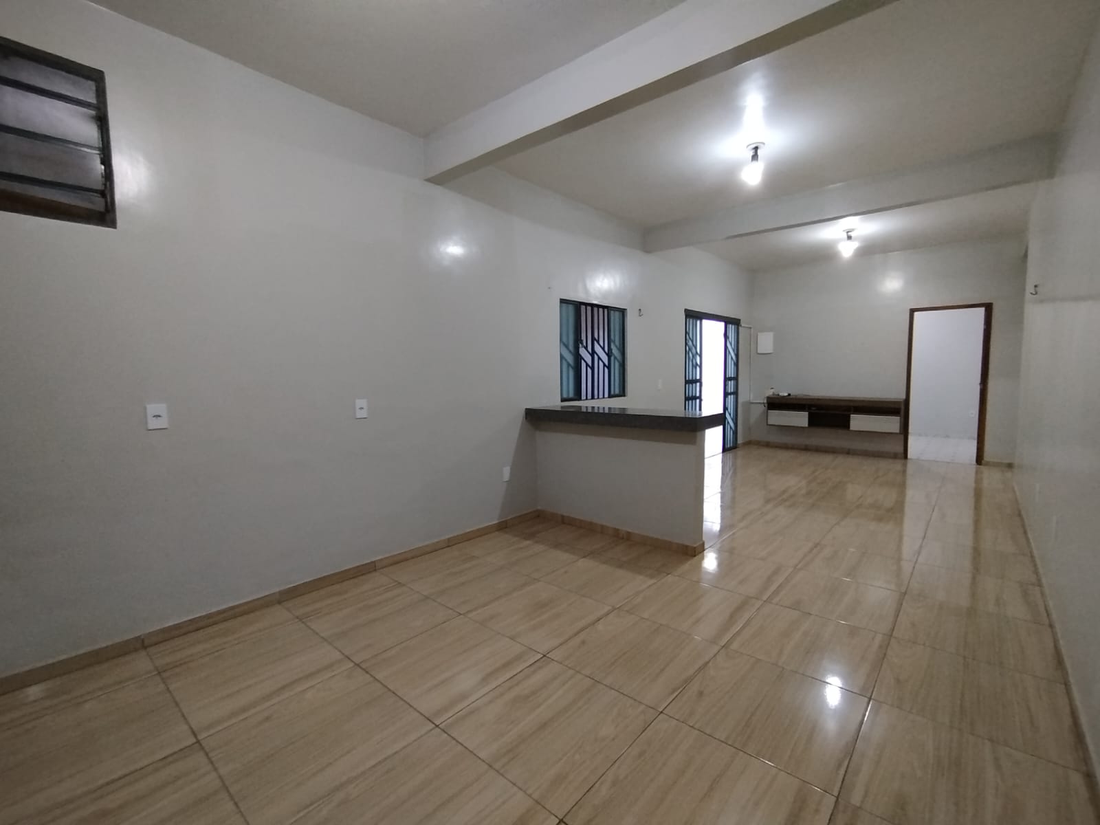 Casa pra locação com 7 quartos.