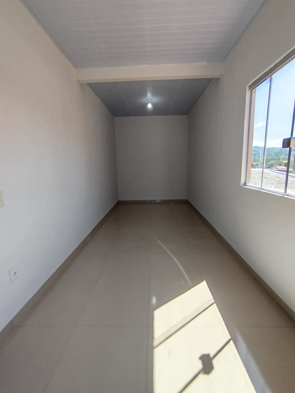 Casa pra locação com 7 quartos.