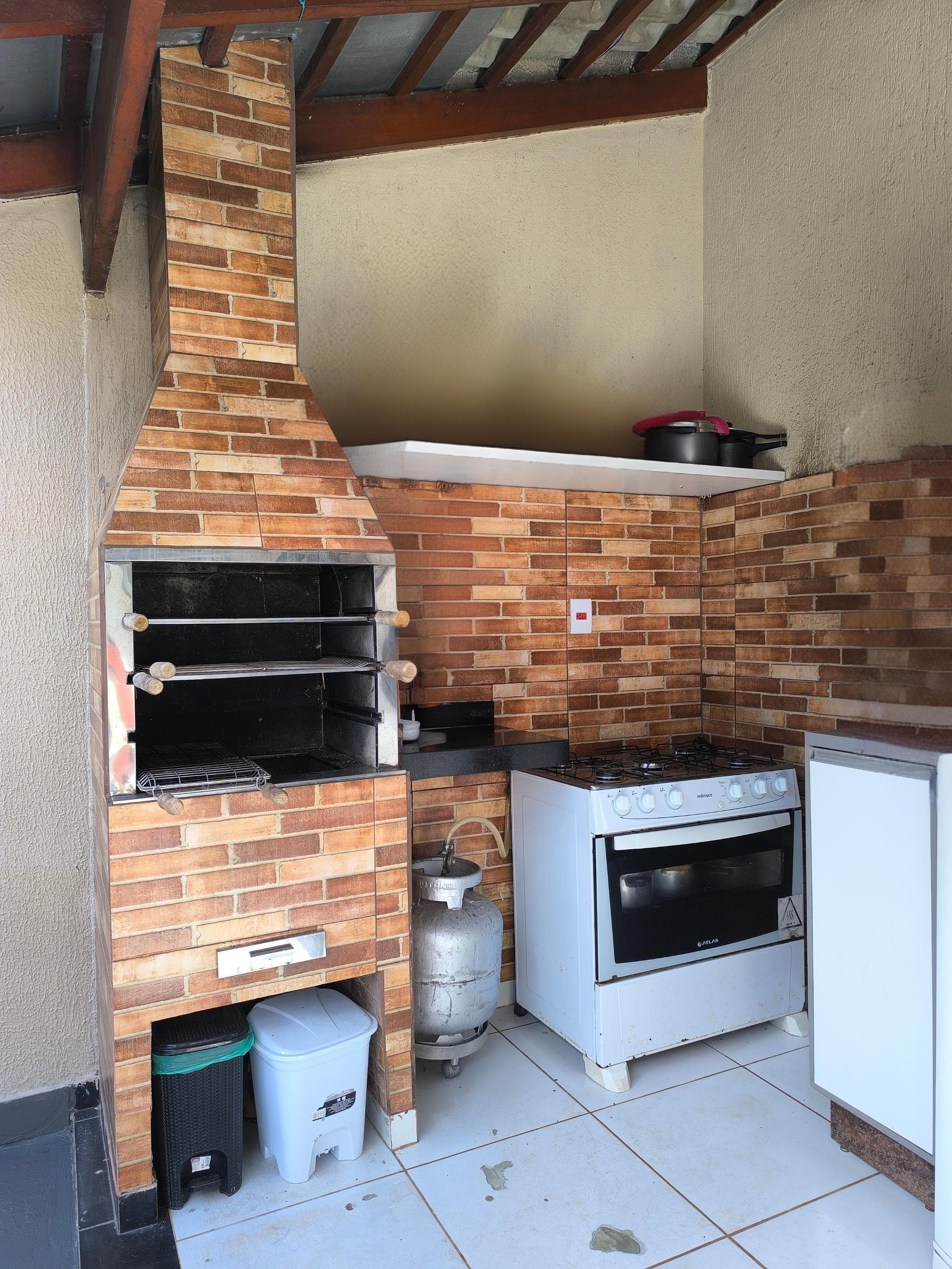 Vende-se casa no bairro Cidade Jardim