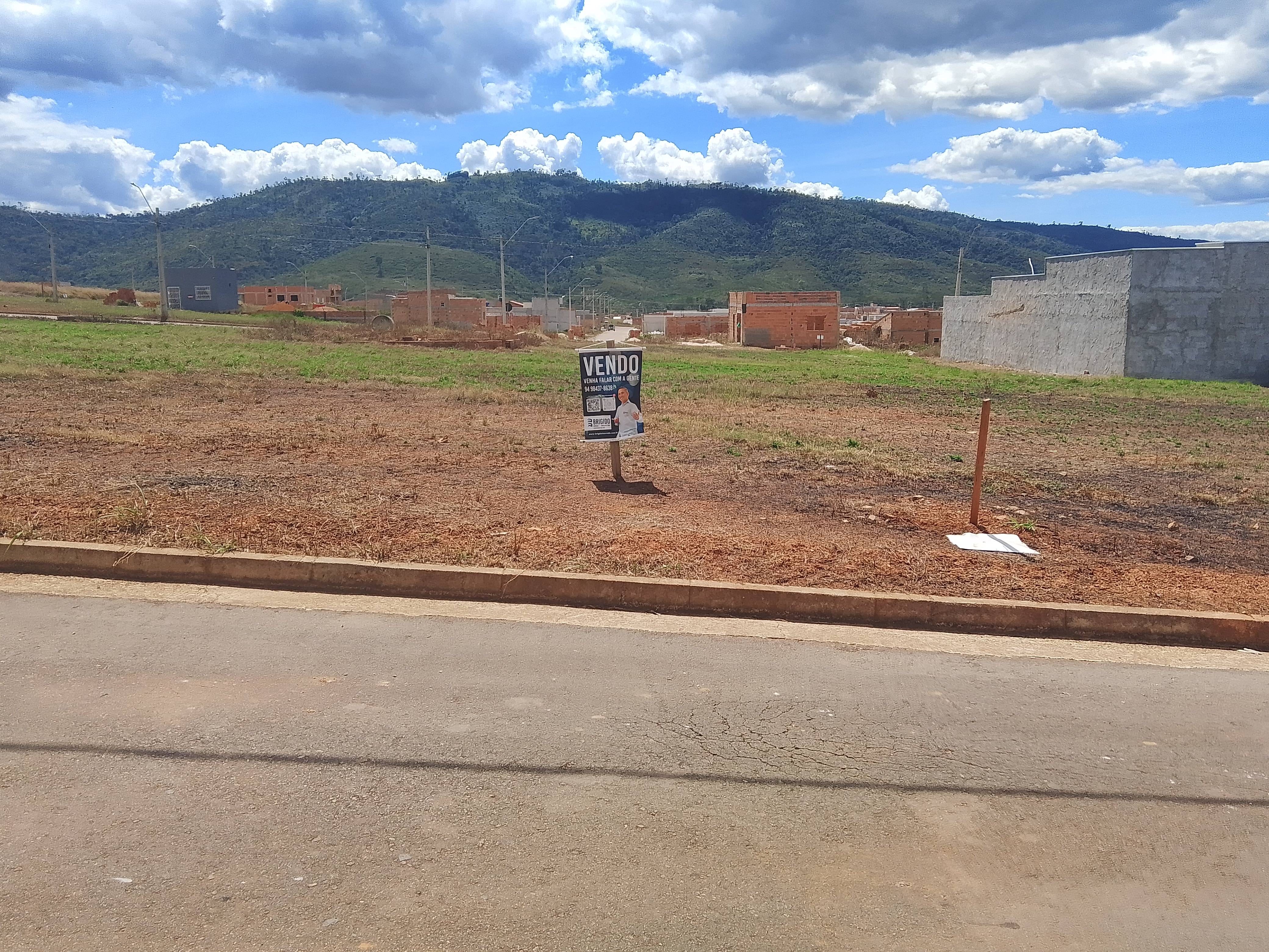 VENDO ÁGIO DE LOTE COMERCIAL